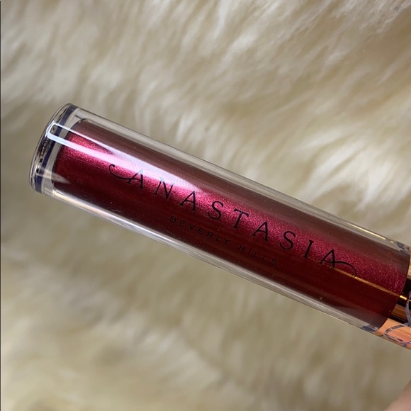 2/$25 - Anastasia Beverly Hills Liquid Lipstick - Picture 5 of 7